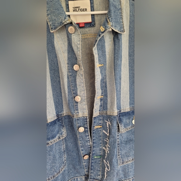 Rare Tommy Hilfiger Denim Jean Jacket Size XXL - Picture 5 of 7